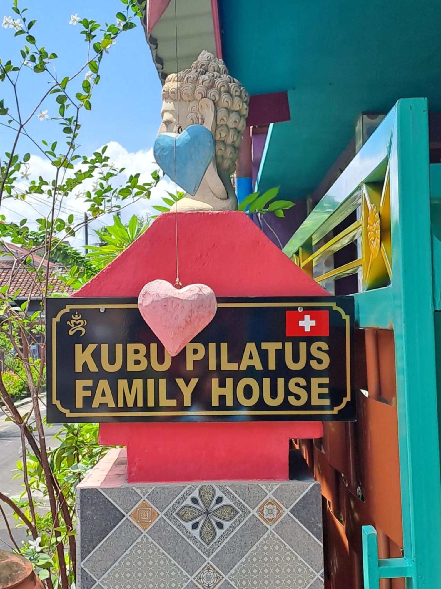Kubu Pilatus - Family House Lombok Villa Tjakranegara Buitenkant foto