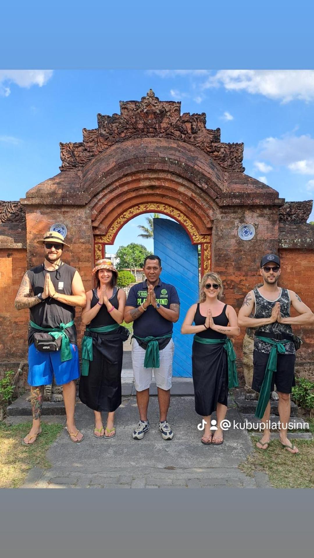 Kubu Pilatus - Family House Lombok Villa Tjakranegara Buitenkant foto